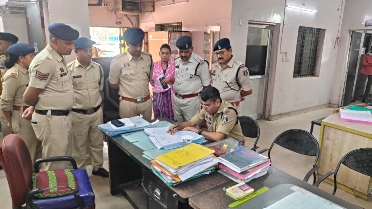 IMGDonec metus orci, malesuada et lectus vitae